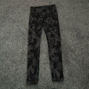 Printed Chit Chat Tight